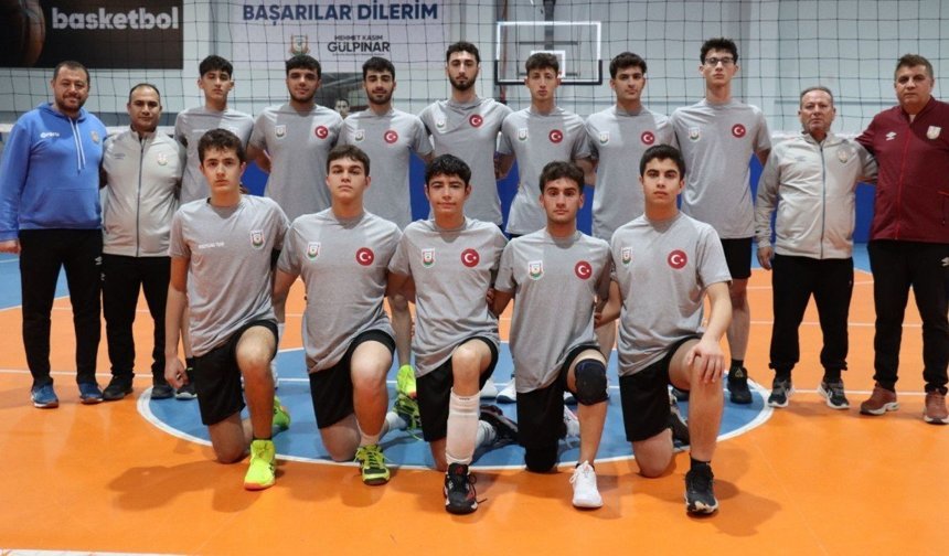 Şanlıurfa Genç Erkekler Voleybol Takımı çeyrek final hazırlığında