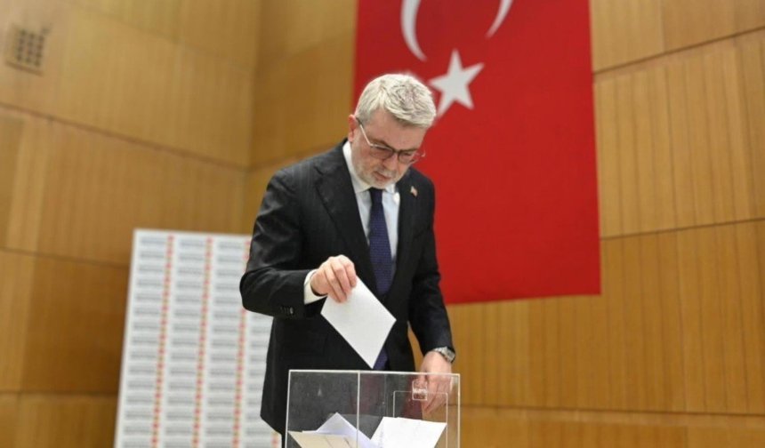 TBB seçiminde Cumhur İttifakı'nın adayı Fırat Görgel oldu