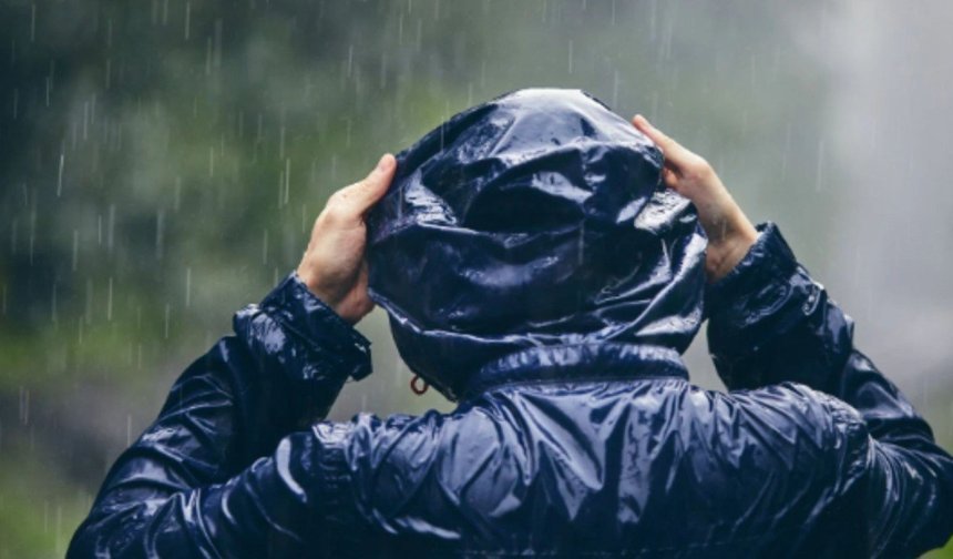 Türkiye soğuk ve yağışlı havaya teslim olacak: 42 il için sarı kodlu uyarı