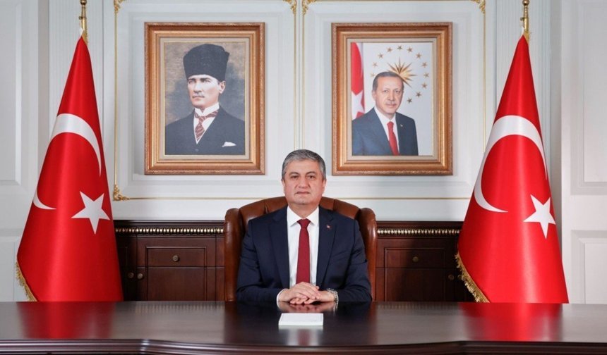 Vali Yavuz: '23 Nisan milli irade ve çocuklarımız en büyük gücümüz'