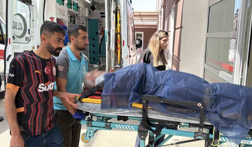Adıyamanda Kurban Kesen Acemi Kasaplar Hastanelik Oldular