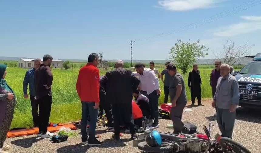 İki motosiklet çarpıştı: 2 yaralı