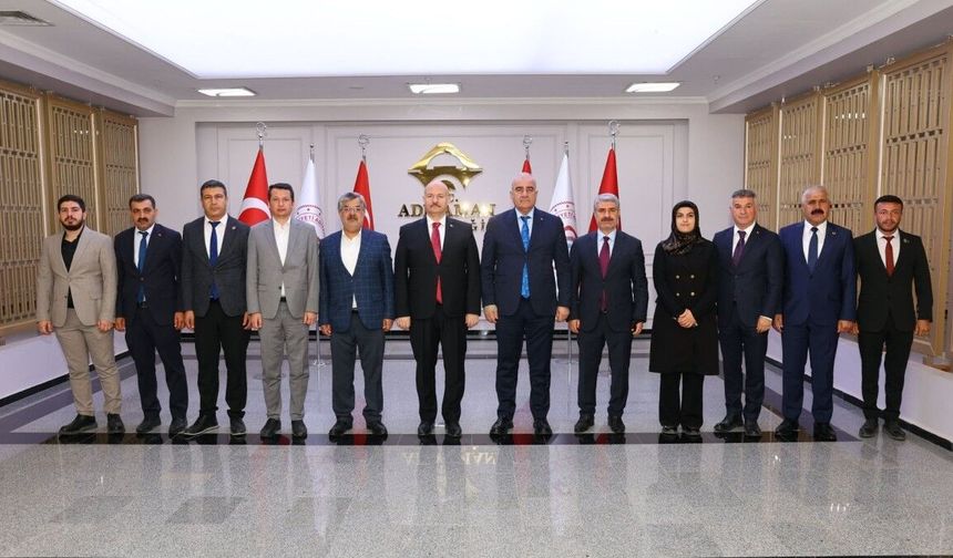 AK Parti heyetinden Vali Abdullah Küçük'e hayırlı olsun ziyareti