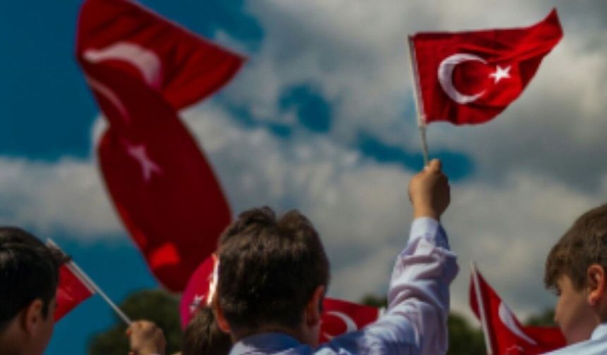 Besni OSB Koleji'nden 19 Mayıs'a özel gençlik festivali