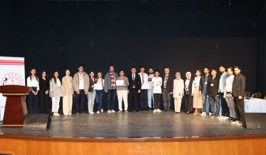 Kahta’da İngilizce Dil Festivali Heyecanı Yaşandı