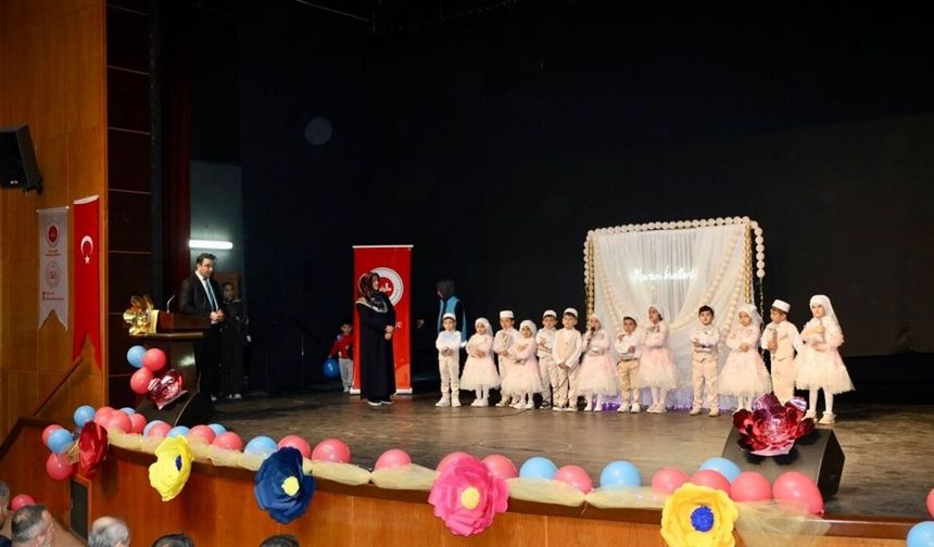 Kahta’da Kur’an Kursları İçin Yıl Sonu Programı