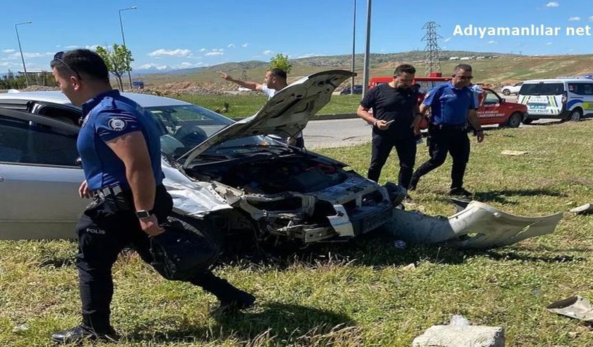 Siirt’te İki Otomobil Çarpıştı: 6 Yaralı Var