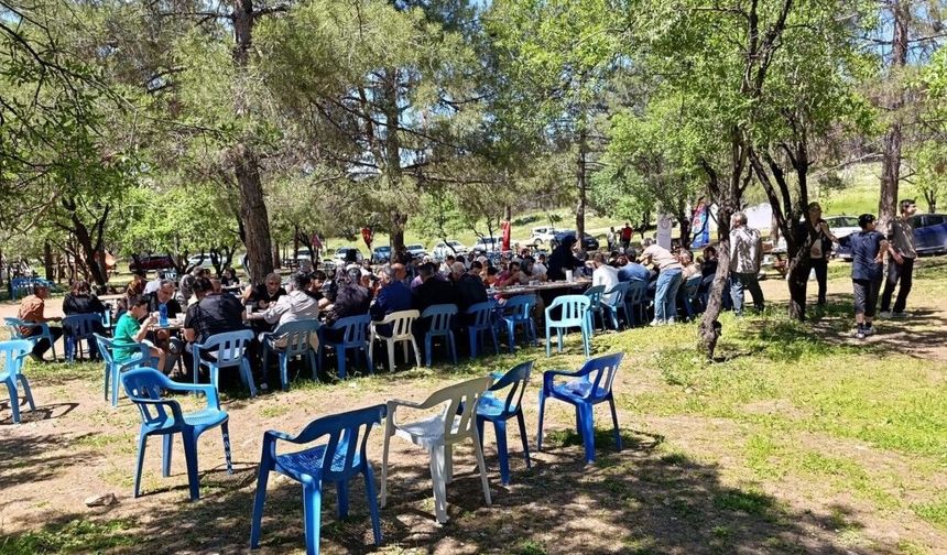 Türk Sağlık-Sen Adıyaman Şubesi'nden bahar buluşması - Videolu Haber