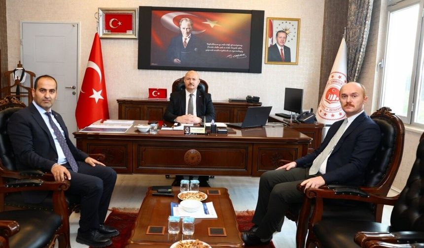 Vali Küçük, Çevre, Şehircilik ve İklim Değişikliği İl Müdürlüğü'nde incelemelerde bulundu