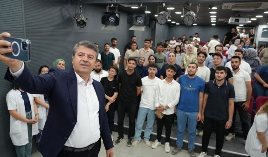 Adıyaman Belediyesi kültür, sanat ve eğitimde yoğun mesai harcadı