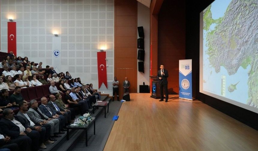 Adıyaman Üniversitesi'nde 'Kültürel miras ve arkeoloji paneli' düzenlendi