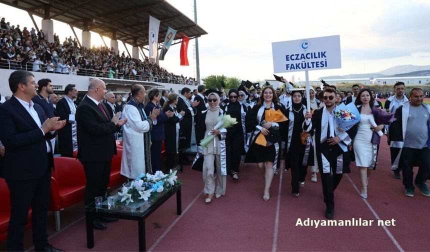 Adıyaman Üniversitesi'nde mezuniyet töreni düzenlendi