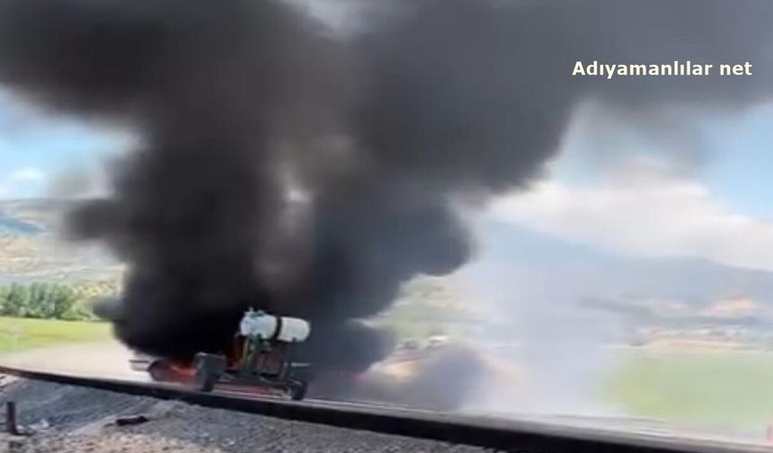 Adıyaman'da yağ ve mazot yüklü kamyonet alevlere teslim oldu