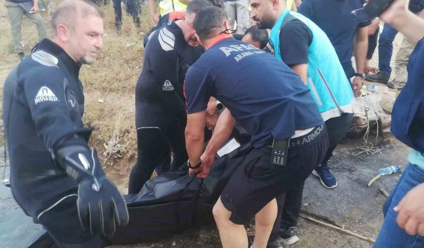 Botan Çayı'nda Kaybolan Gencin Cansız Bedenine Ulaşıldı