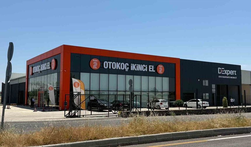 Diyarbakır'da Otokoç Binasına Saldırı İddiası