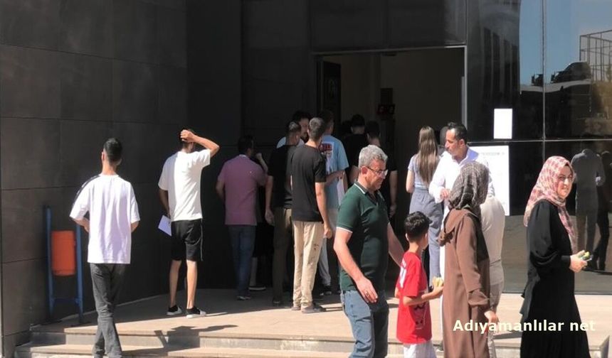 Besni'de AYT Heyecanı Yaşandı