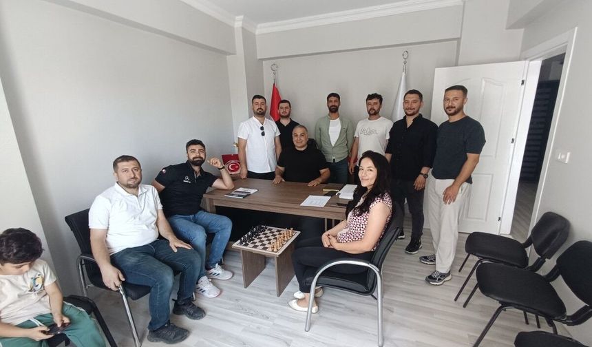 Genç Sağlık Sendikası kısa sürede ikinci büyük sendika oldu