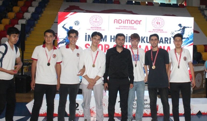 Adıyaman'da İmam Hatip Okulları Spor Oyunları Tamamlandı