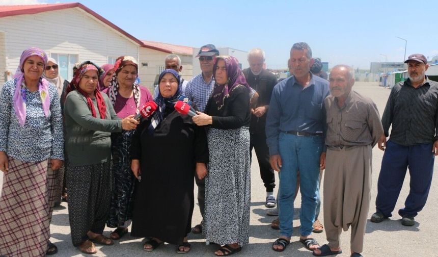 K-2B Konteyner Kent sakinlerinden tahliye öncesi yetkililere çağrı: 'Önce ev verin, nereye gideceğiz?' - Videolu Haber