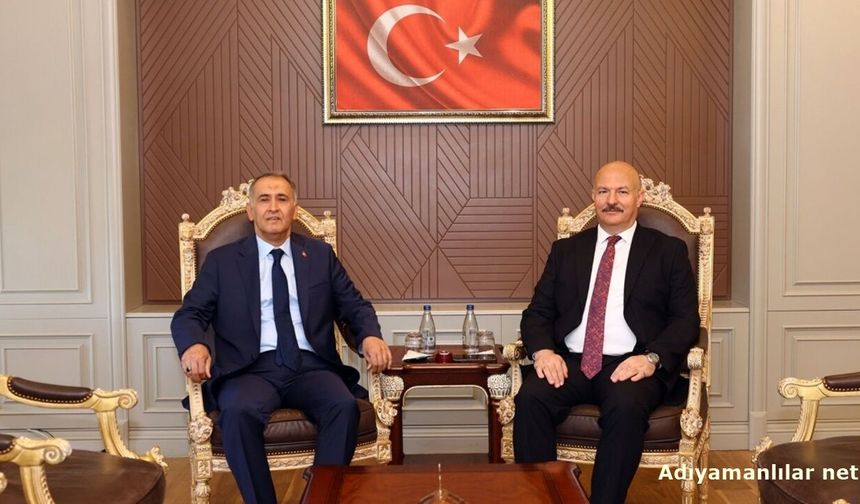 Eski Vali Mahmut Çuhadar'dan Vali Küçük'e Ziyaret