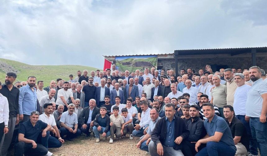 Molikan Aşireti Mensupları Malatya'da Bir Araya Geldi