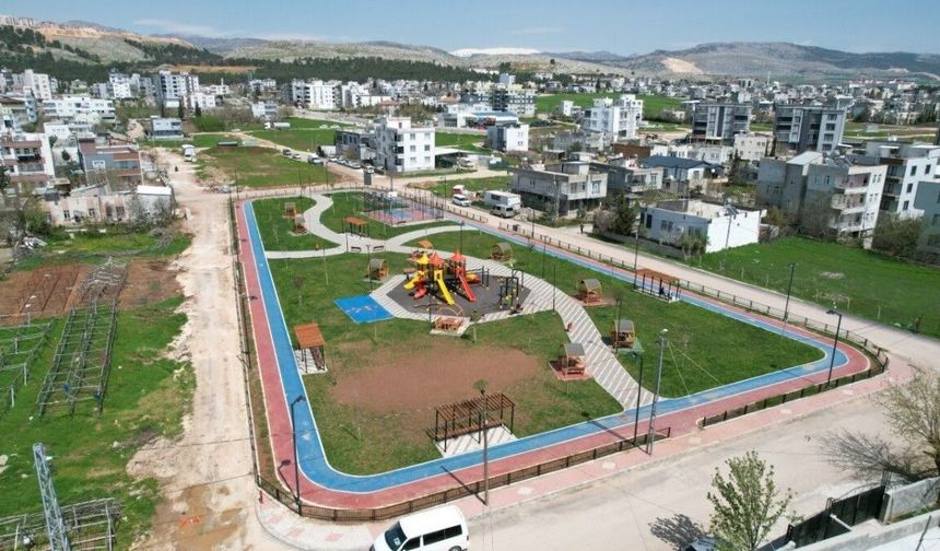 Adıyaman Yeşilyurt Mahallesi modern parkına kavuştu
