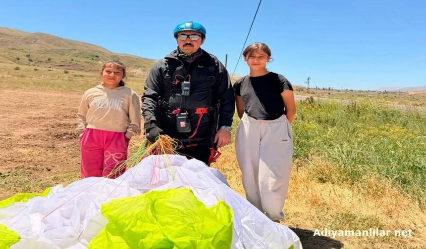 Çelikhan'da İlk Yamaç Paraşütü Uçuşu Yapıldı