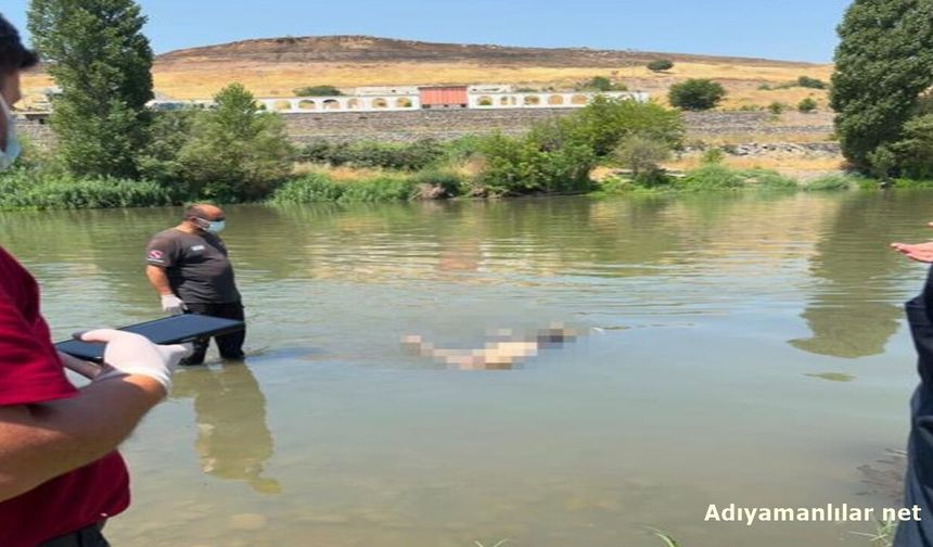 Dicle Nehri'nde Erkek Cesedi Bulundu