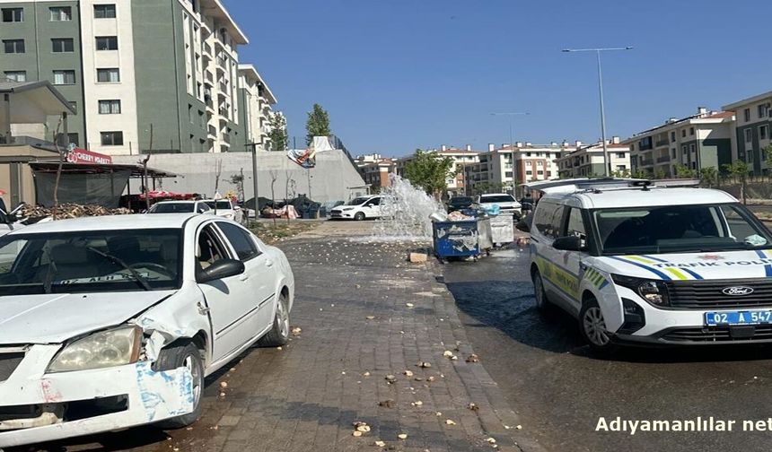 İndere TOKİ'de Otomobil Yangın Hidrantına Çarptı