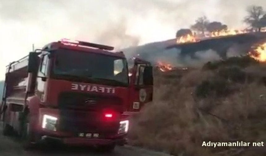 Kahta'da Anız Yangını Köye Yaklaşınca Ekipler Seferber Oldu
