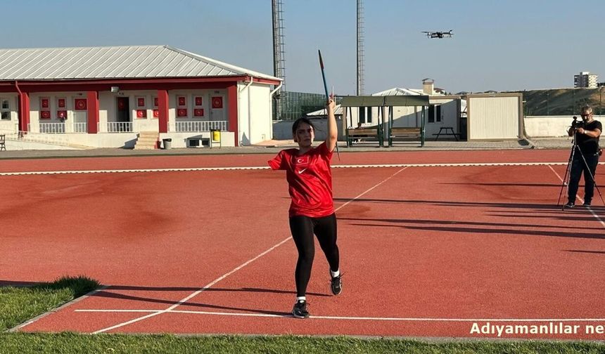 Meryem Hanne Erbil'den 3 Branşta Türkiye Şampiyonluğu