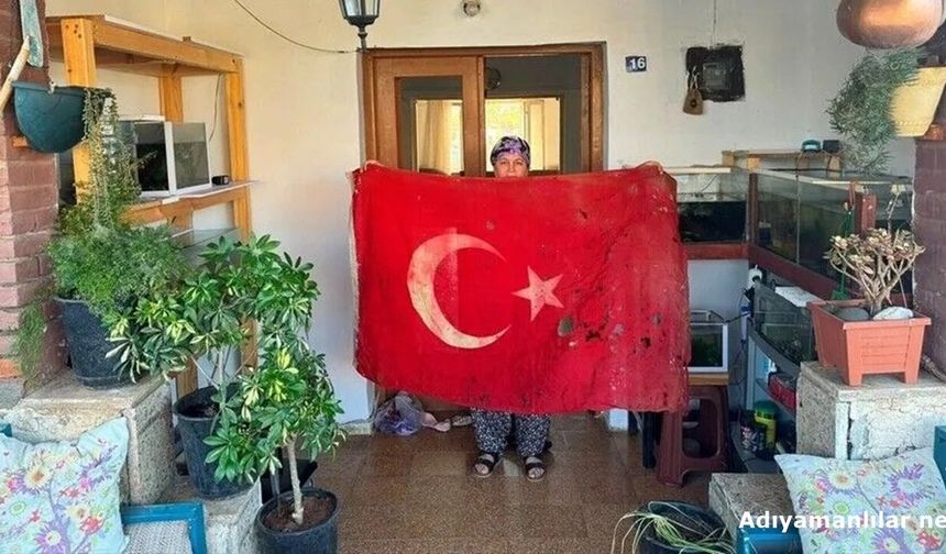36 Yıldır Saklanan Türk Bayrağı Restorasyona Alındı