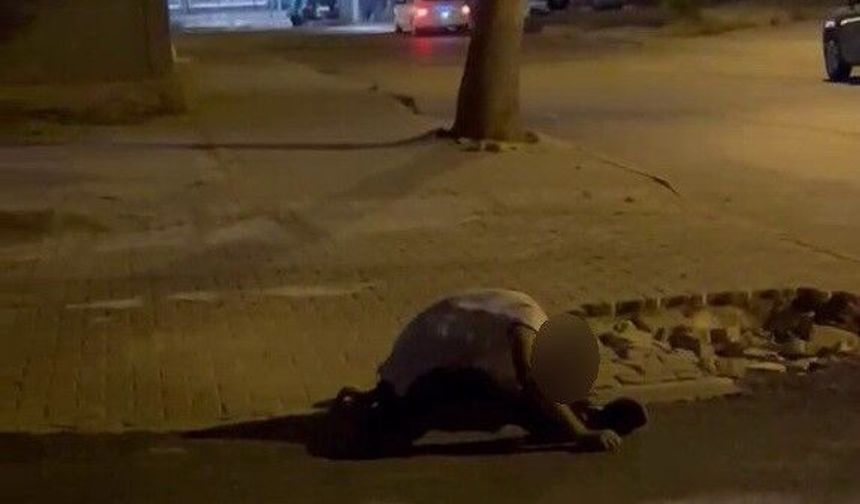 Madde bağımlısı olduğu iddia edilen şahıs sokak ortasında yığılıp kaldı