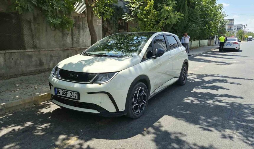 Adıyaman'da motosiklet ile otomobil çarpıştı: 1 Yaralı