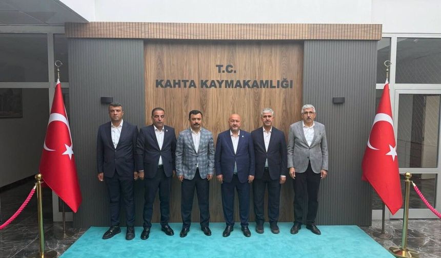 AK Parti Heyetinden Kahta Kaymakamı Soysal'a ziyaret