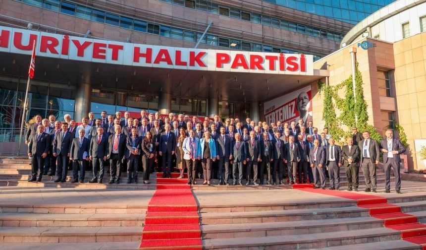 CHP'li 81 il başkanından ortak mesaj: 'Kişiler gelir geçer, Cumhuriyet Halk Partisi kalır'