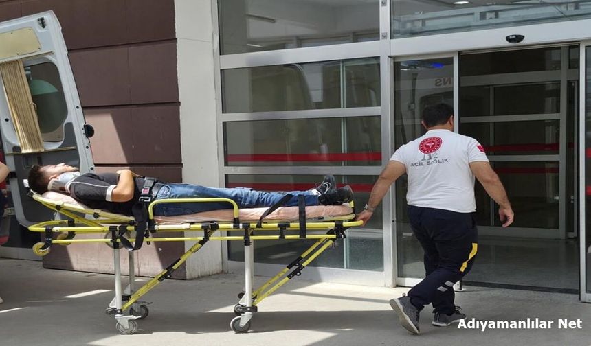 Adıyaman'da motosiklet ile otomobil çarpıştı: 1 yaralı