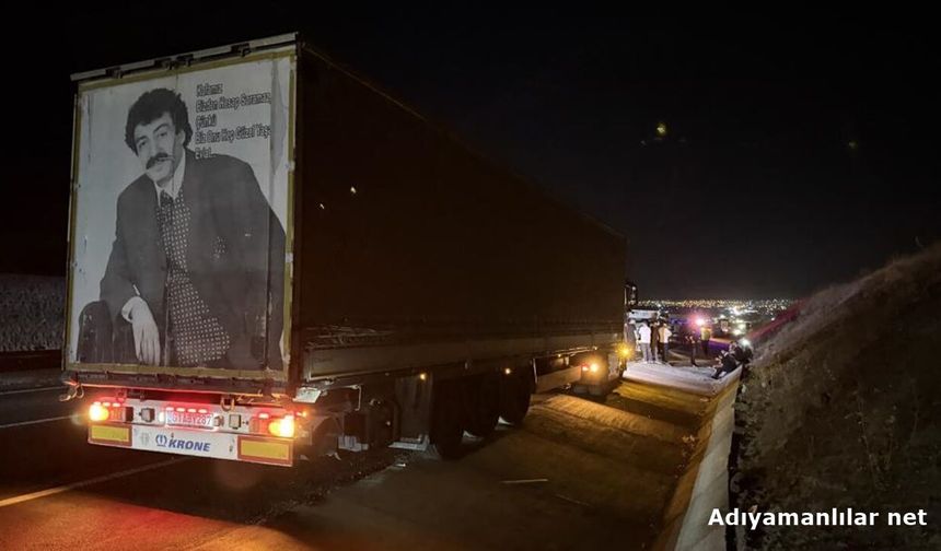 Şanlıurfa'da Tır Kamyonete Çarptı 7 Yaralı