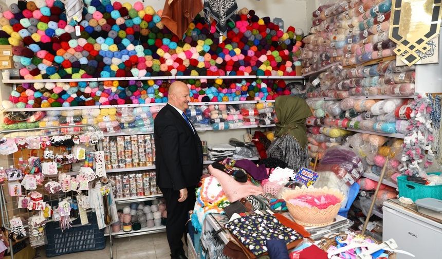 Vali Abdullah Küçük esnaflarla bir araya geldi