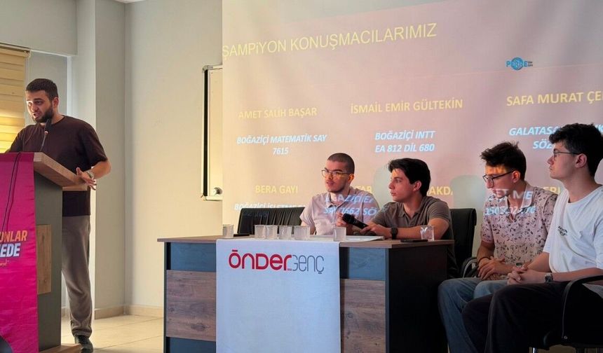 YKS Türkiye birincileri Adıyaman ve Kahta'da öğrencilerle buluştular