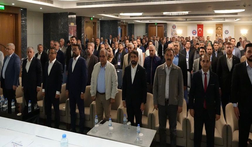 Eğitim-Bir-Sen Adıyaman’da Mehmet Demir Güven Tazeledi