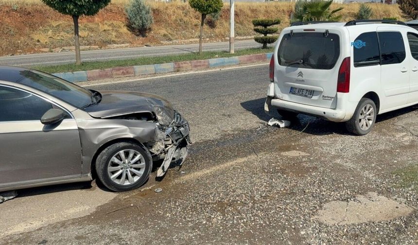 Adıyaman-Kahta girişindeki trafik kazası