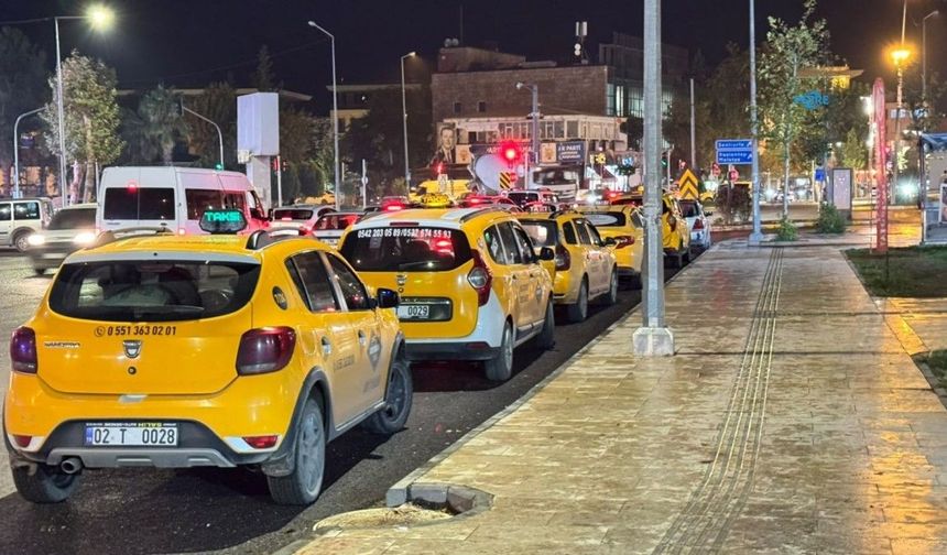 Adıyaman'da taksicilerden durak ve su çağrısı