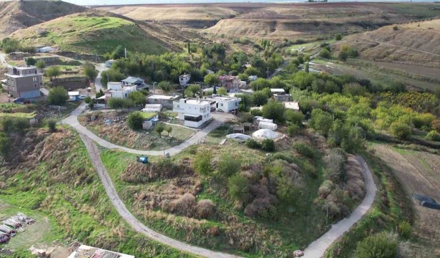 Adıyaman'da Boztepe köyü bir damla suya muhtaç