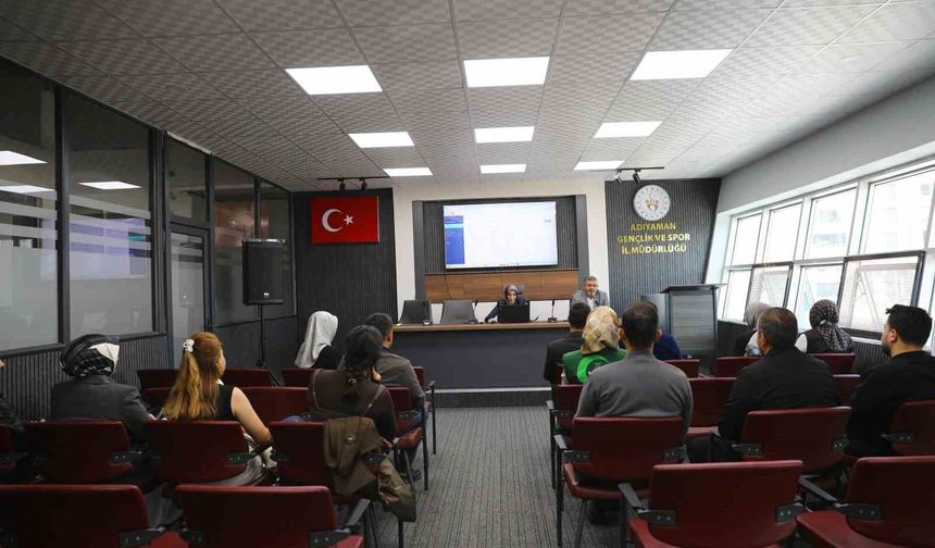 Adıyaman'da gençlere yönelik faaliyetler için değerlendirme toplantısı düzenlendi