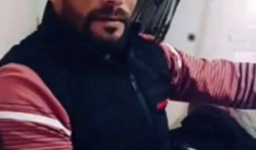 Otomobil yayalara çarptı: 1 ölü, 1 yaralı