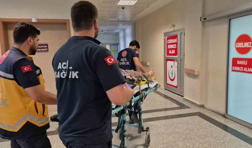 Adıyaman'da üç tekerlekli motosiklet devrildi: 2 yaralı