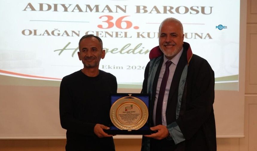 Bilal Doğan'dan duygusal veda: Baro emekçilerine plaket verdi