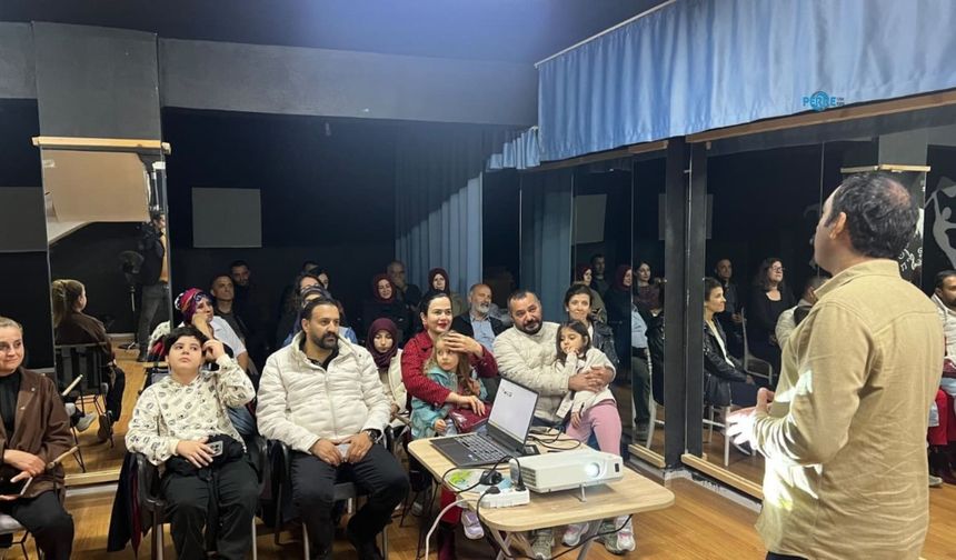 Fotoğraf sanatçısı Veysi Arcagök, üç farklı sunumla Adıyamanlı sanatseverlerle buluştu