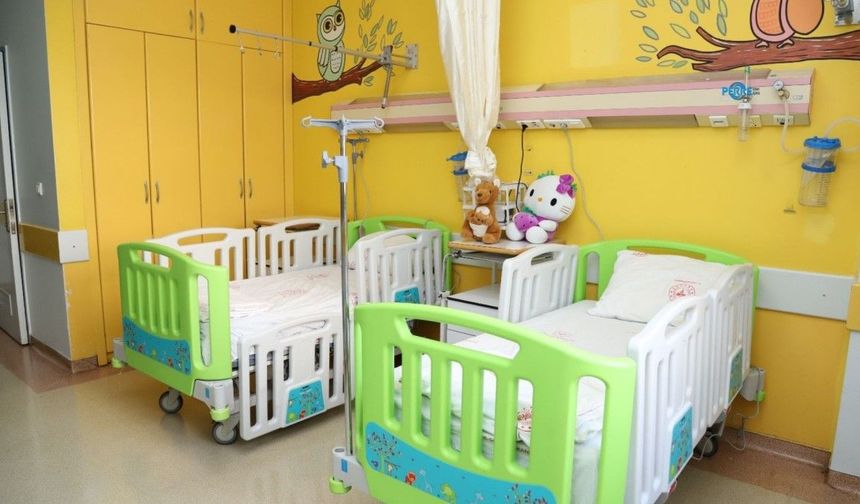 Kahta Devlet Hastanesi Çocuk Servisindeki 24 yatak yenilendi